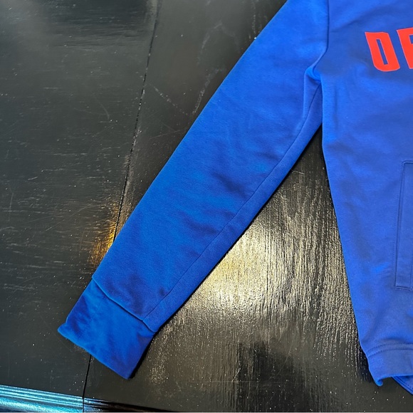 Nike XS Detroit Basketball NBA Blue and Red Hoodie Sweatshirt Sports Pullover - Picture 5 of 9